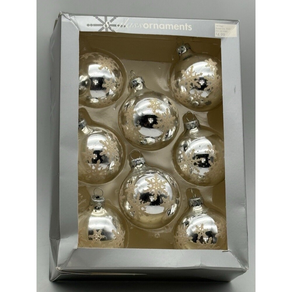 Target 2004 Set of 8 Glass Snowflake Christmas Ornaments Silver 3” Boxed